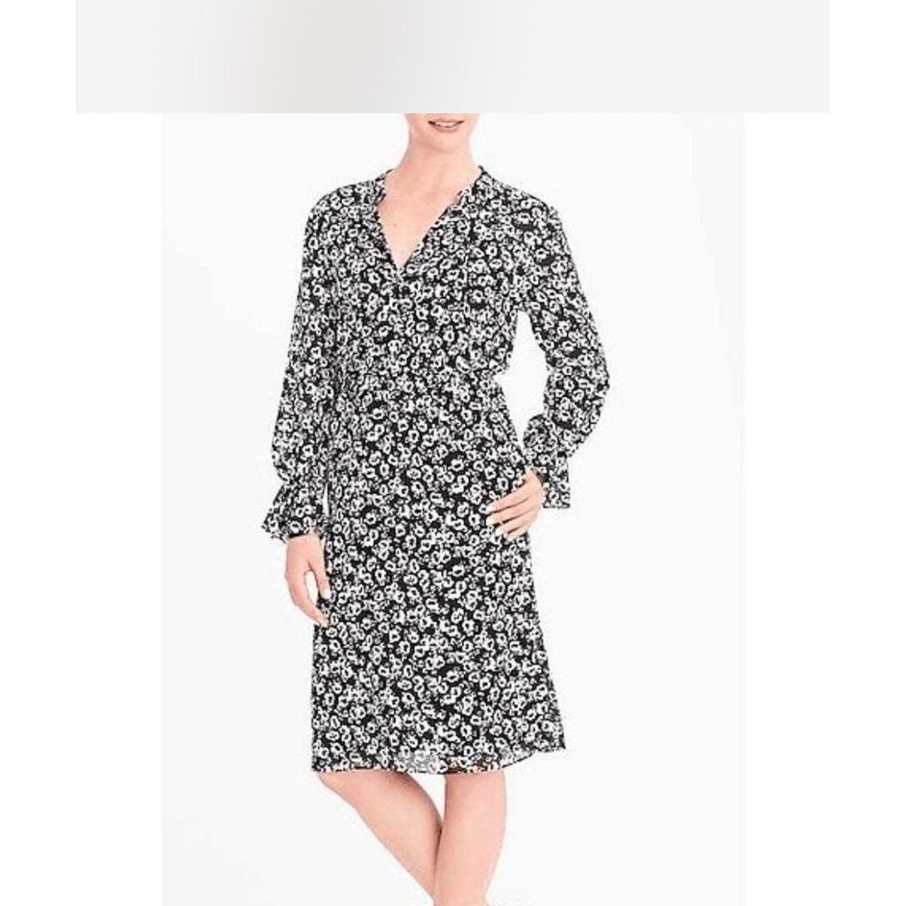 J.Crew Mercantile Black White Floral Ruffle Cuff V-Neck Dress Small